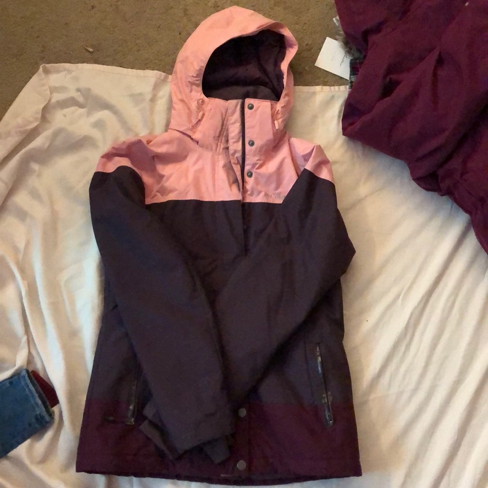 BRAND NEW COLUMBIA JACKET